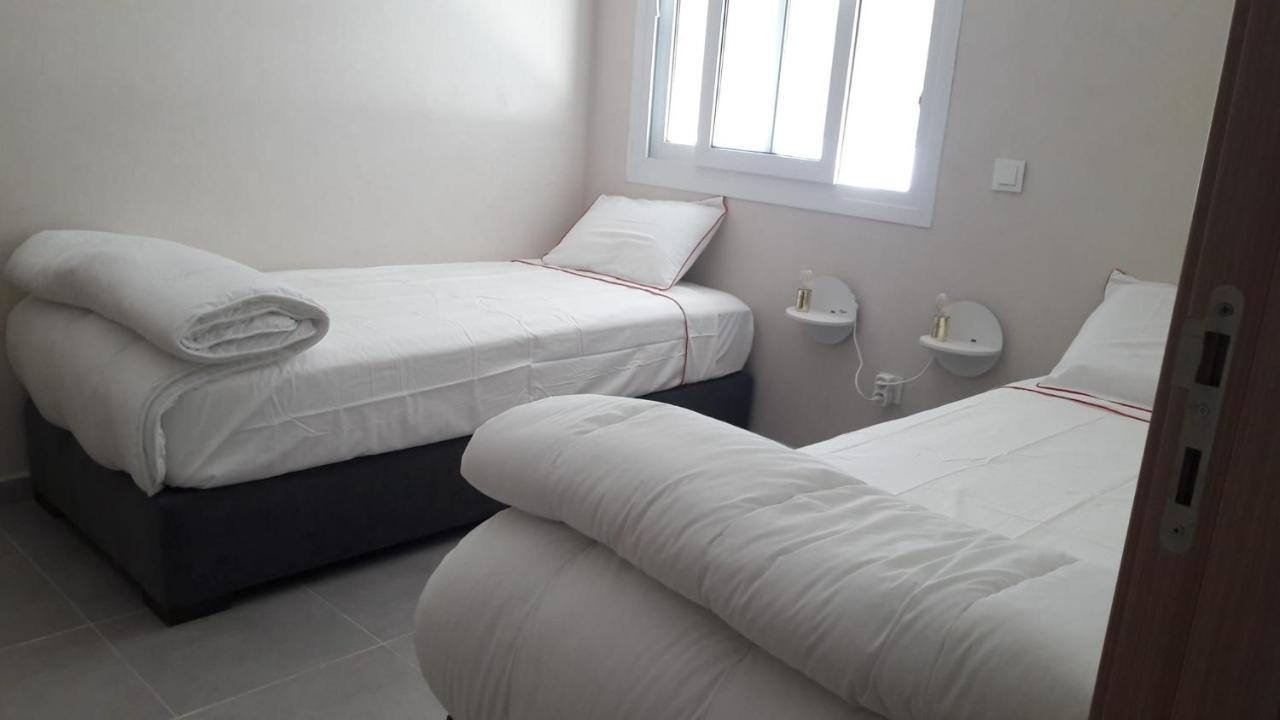 Appart. Luxueux Avec Piscine, Cosy, Bien Situe Бузника Экстерьер фото