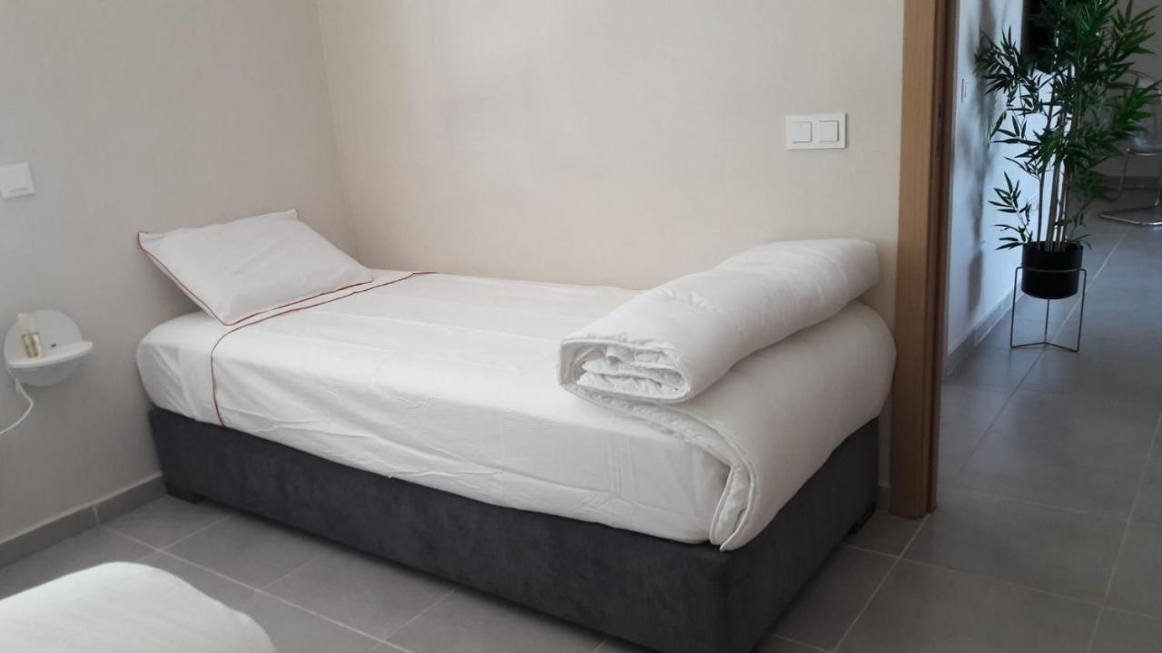 Appart. Luxueux Avec Piscine, Cosy, Bien Situe Бузника Экстерьер фото