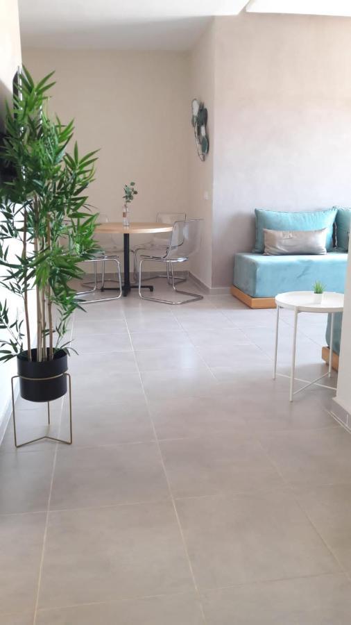 Appart. Luxueux Avec Piscine, Cosy, Bien Situe Бузника Экстерьер фото